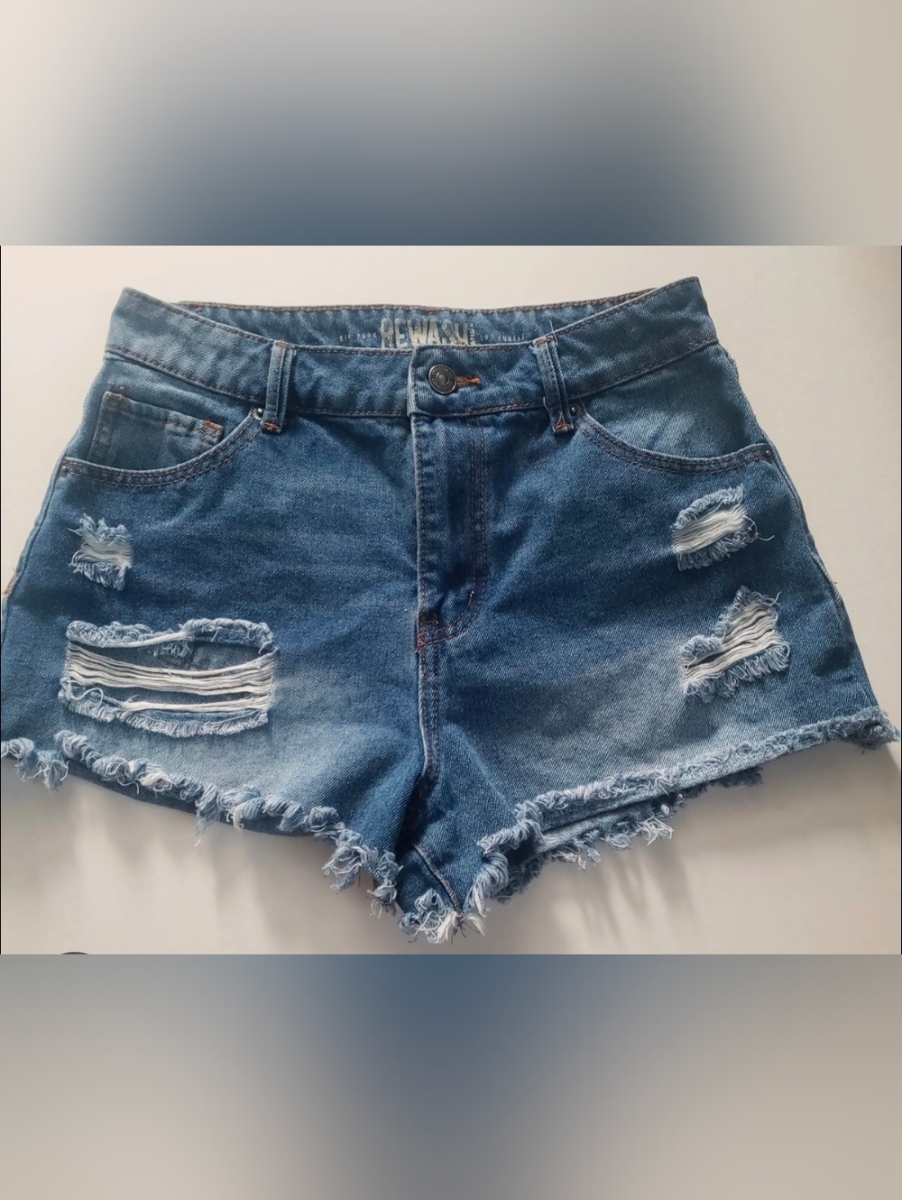 Rewash Super High Rise Cutoff Distressed Shorts Medium Wash 9/29